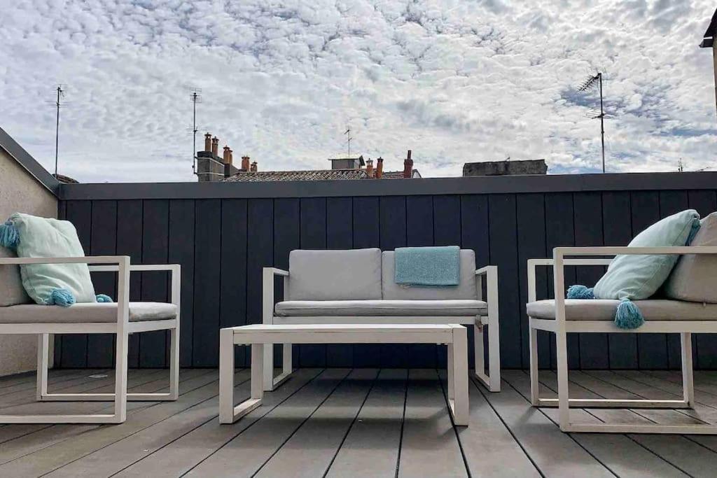 Maison d’hôtes, terrasse&jacuzzi en plein centre Bordéus Exterior foto
